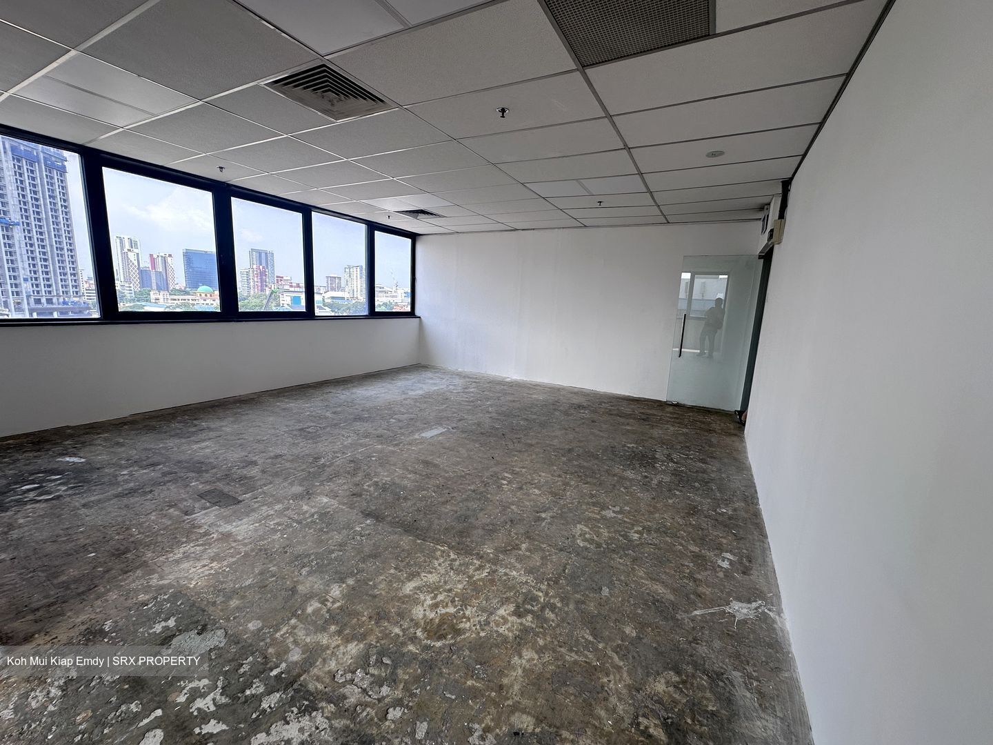 Og Albert Complex (D7), Office #611137091